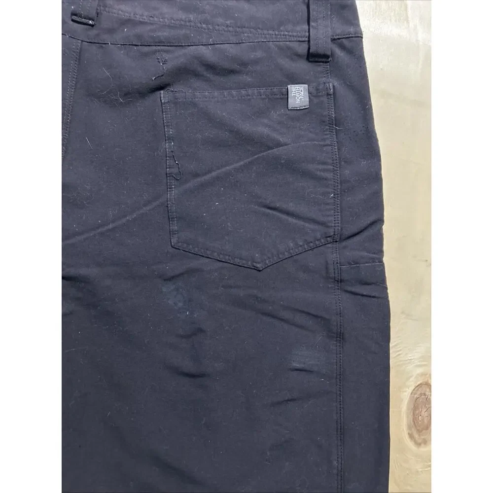 The North Face Men’s Shorts size 36 Black Hiking Outdoor Lightweight Cargo